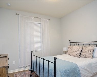 11845 Palba Way - Photo Thumbnail 20