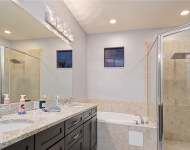 11845 Palba Way - Photo Thumbnail 17