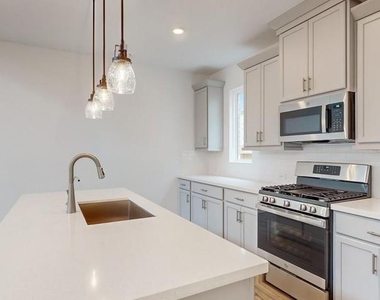 21623 Lampeter River Lane - Photo Thumbnail 3