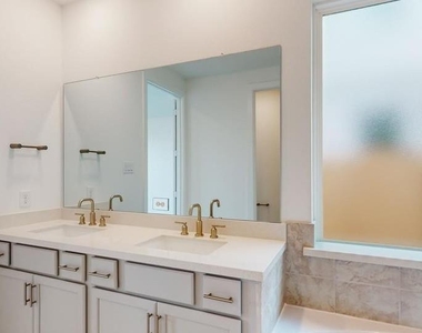 21623 Lampeter River Lane - Photo Thumbnail 23