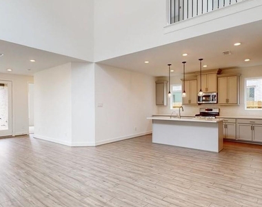 21623 Lampeter River Lane - Photo Thumbnail 5