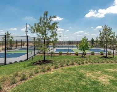 21623 Lampeter River Lane - Photo Thumbnail 37