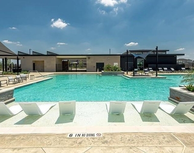 21623 Lampeter River Lane - Photo Thumbnail 40