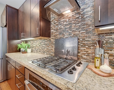 1537 Malone Street - Photo Thumbnail 11