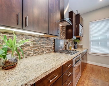 1537 Malone Street - Photo Thumbnail 10