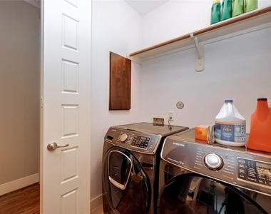 1537 Malone Street - Photo Thumbnail 25