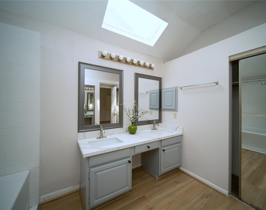 3110 Flintwood Drive - Photo Thumbnail 19