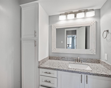 5150 Hidalgo Street - Photo Thumbnail 37