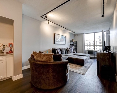 5150 Hidalgo Street - Photo Thumbnail 25