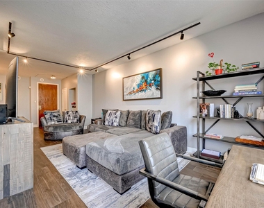 5150 Hidalgo Street - Photo Thumbnail 27