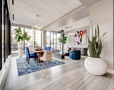 5150 Hidalgo Street - Photo Thumbnail 12