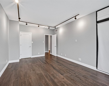 5150 Hidalgo Street - Photo Thumbnail 35