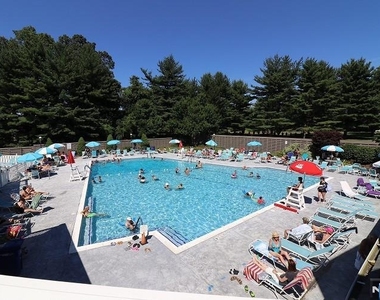 363 Catskill - Photo Thumbnail 19