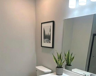 363 Catskill - Photo Thumbnail 12