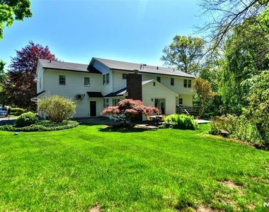 17 Grandview - Photo Thumbnail 36