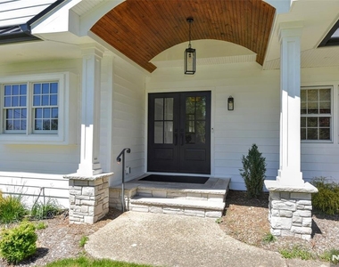 17 Grandview - Photo Thumbnail 9