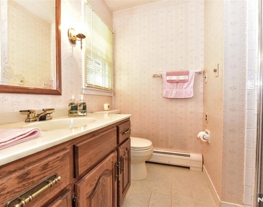 17 Grandview - Photo Thumbnail 32