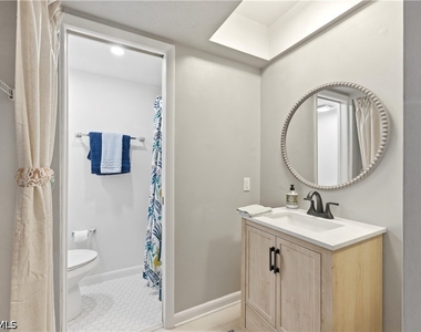 16001 Amberwood Lake Court - Photo Thumbnail 26