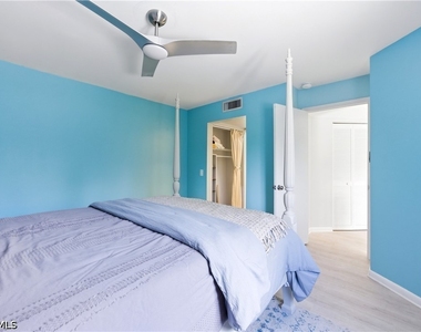 16001 Amberwood Lake Court - Photo Thumbnail 21