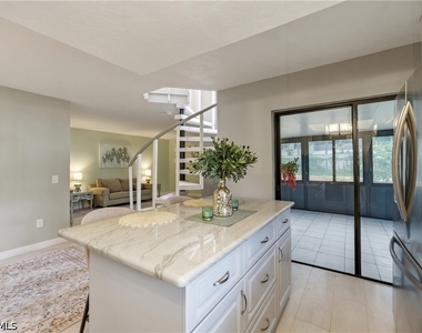 16001 Amberwood Lake Court - Photo Thumbnail 9