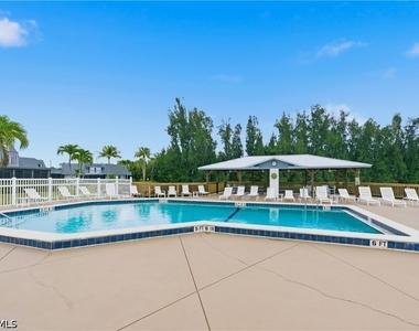 16001 Amberwood Lake Court - Photo Thumbnail 32