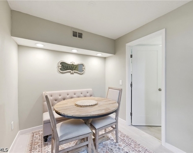 16001 Amberwood Lake Court - Photo Thumbnail 6