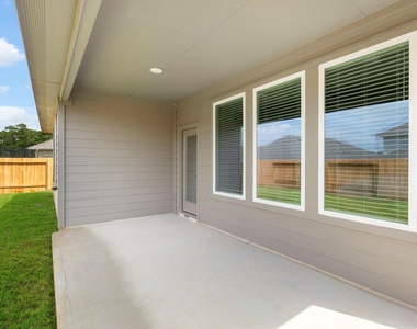 1589 Oakdale Crest Road - Photo Thumbnail 29