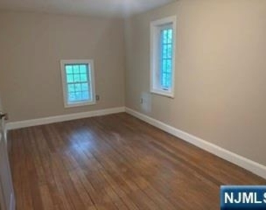 6 Standish - Photo Thumbnail 8