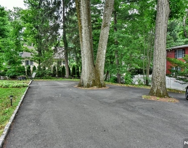 6 Standish - Photo Thumbnail 28