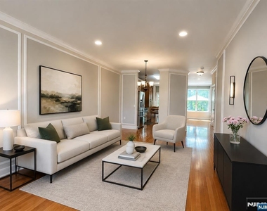 1805 Whitney - Photo Thumbnail 5