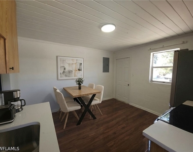 2657 Lafayette Street - Photo Thumbnail 11
