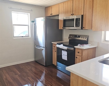 2657 Lafayette Street - Photo Thumbnail 2
