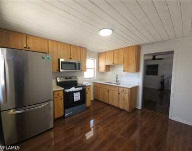 2657 Lafayette Street - Photo Thumbnail 3