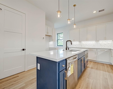 3503 Anita Street - Photo Thumbnail 33