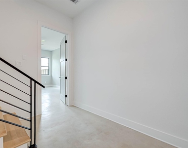 3503 Anita Street - Photo Thumbnail 5