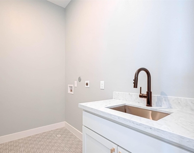 3503 Anita Street - Photo Thumbnail 41