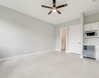 3503 Anita Street - Photo Thumbnail 8