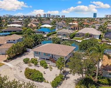 324 Waterleaf Court - Photo Thumbnail 30