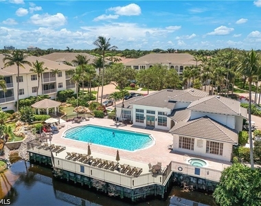 805 Bentwater Circle - Photo Thumbnail 18