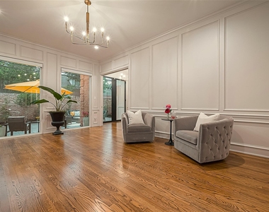 983 S Post Oak Lane - Photo Thumbnail 25
