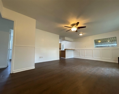 4803 Geraldine Street - Photo Thumbnail 36