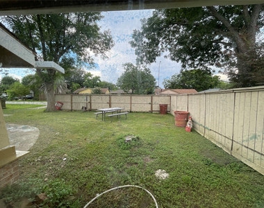 4803 Geraldine Street - Photo Thumbnail 4