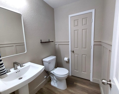23150 Quiet Heron Court - Photo Thumbnail 13