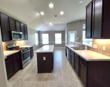 23150 Quiet Heron Court - Photo Thumbnail 17