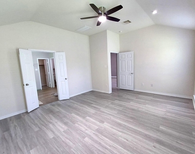 23150 Quiet Heron Court - Photo Thumbnail 22