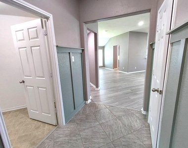 23150 Quiet Heron Court - Photo Thumbnail 9