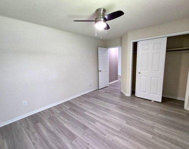 23150 Quiet Heron Court - Photo Thumbnail 15