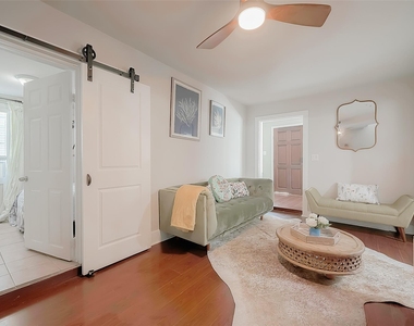 1409 Wheeler Street - Photo Thumbnail 12