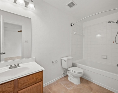 29627 Evergreen Hills Drive - Photo Thumbnail 13