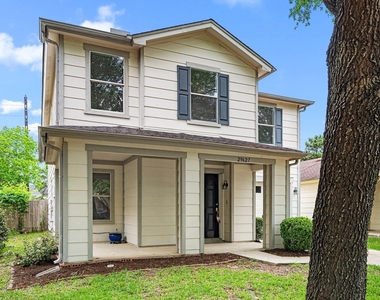 29627 Evergreen Hills Drive - Photo Thumbnail 1